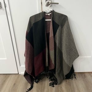 SHAWL WRAP PONCHO SWEATER